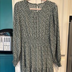 Floral Long Sleeve Green Maxi Dress Large